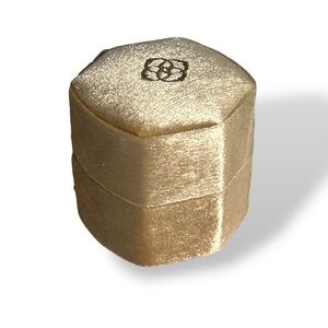 NWT Kendra Scott Davis Small Box in Gold